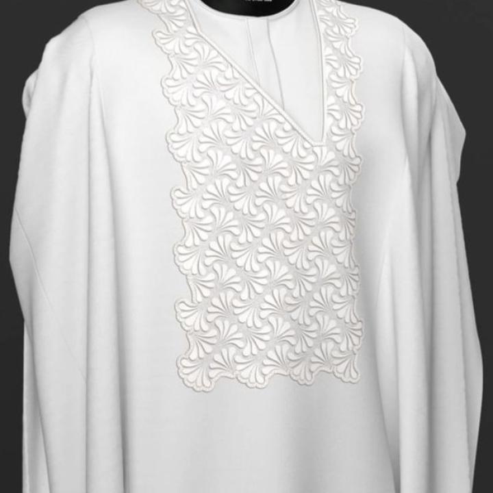 White agbada 3 quarter sleeve hand