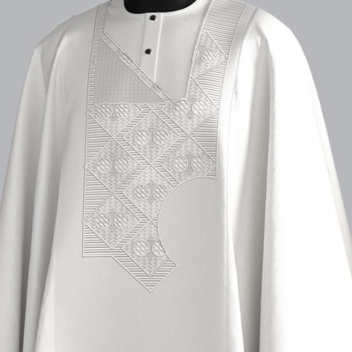 White agbada short sleeve hand