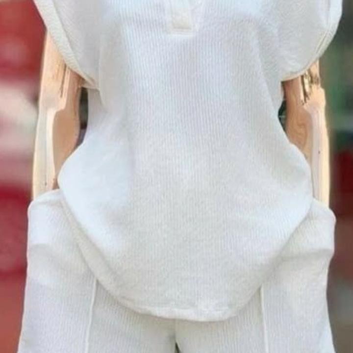 White short sleeve shirt with short